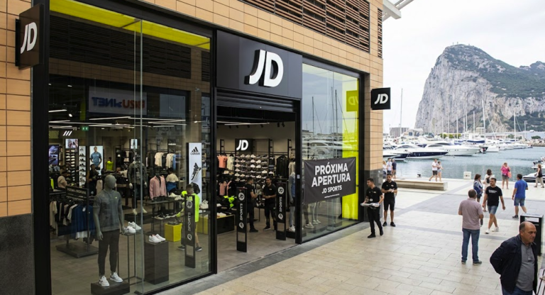 متجر JD Sports الجديد في لا لينيا دي لا كونسيبسيون