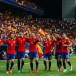 احتفال إسبانيا بالفوز 3-1 على التشيك في ملعب كارلوس تارتيري